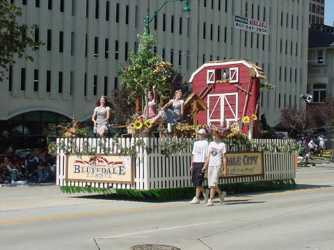 Bluffdale City Float